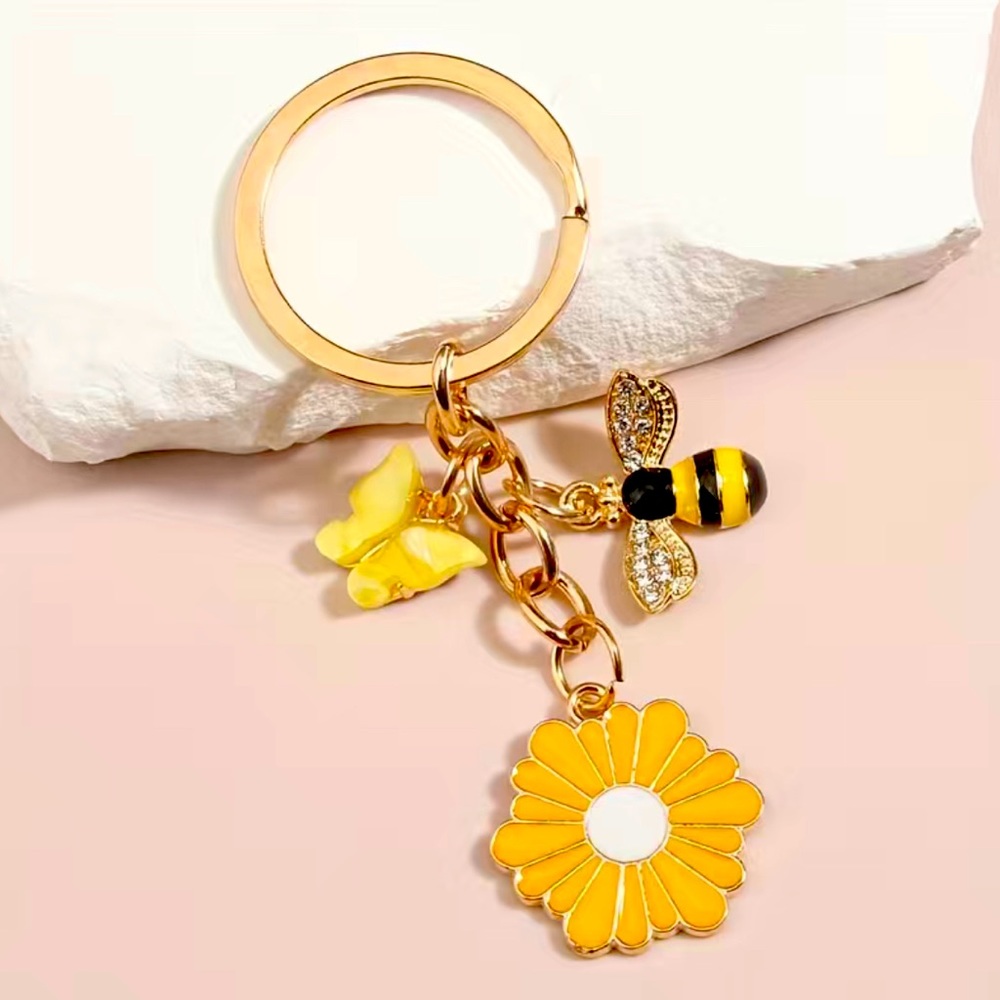 Key Chain/ Bag Charm ! Honey Bee Sun Flower